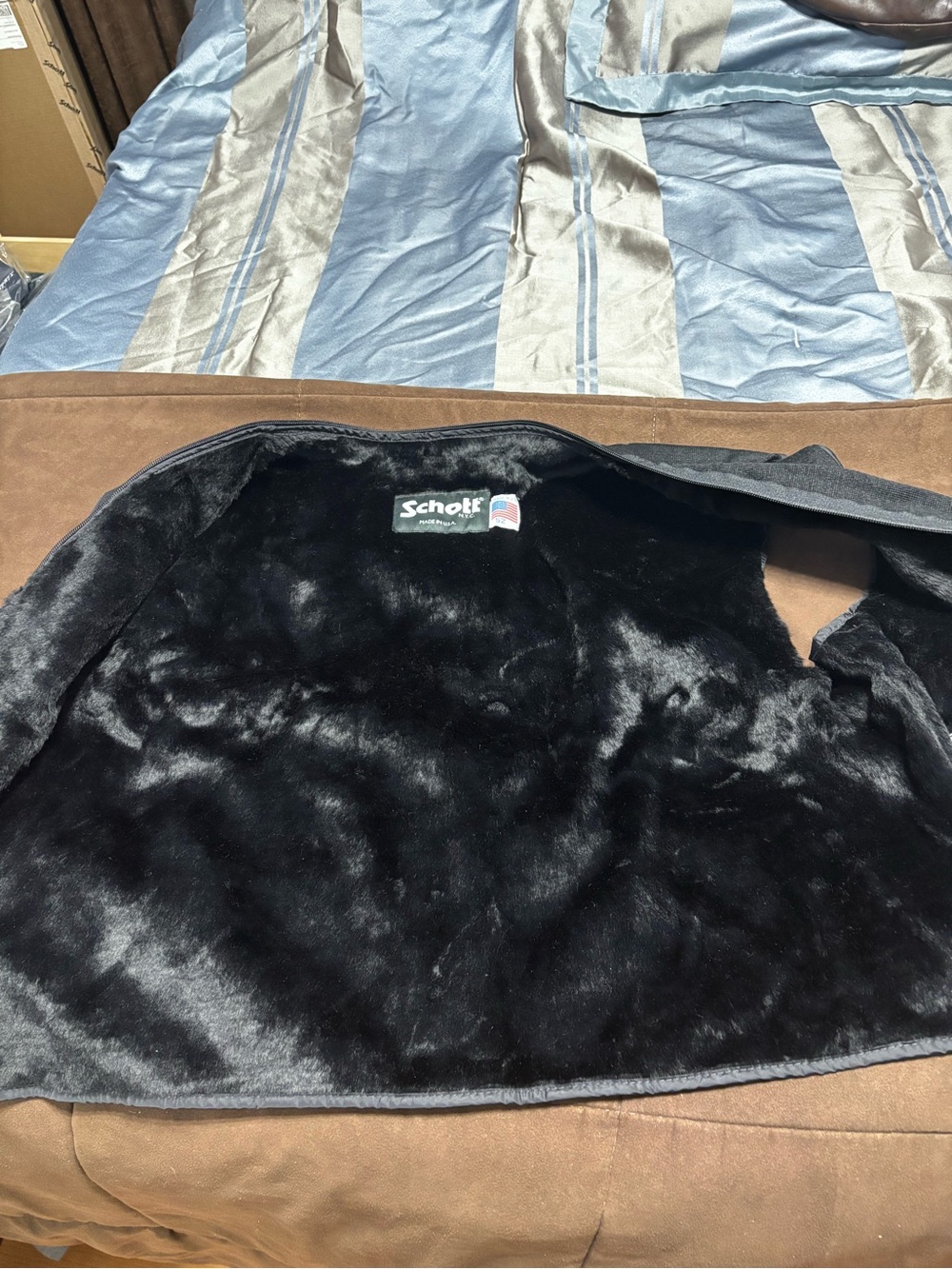 Schott NYC Black Faux Fur-Lined Replacement Liner. Size 52